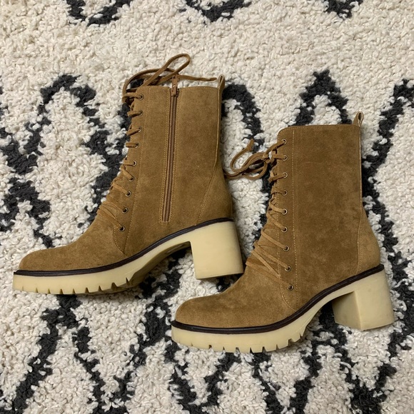 Bohme Jamie Lace Up Boot - Picture 2 of 4